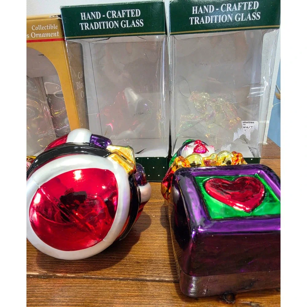 VTG Hand Crafted Blown Glass Hand Painted Christmas Ornaments Set of 4